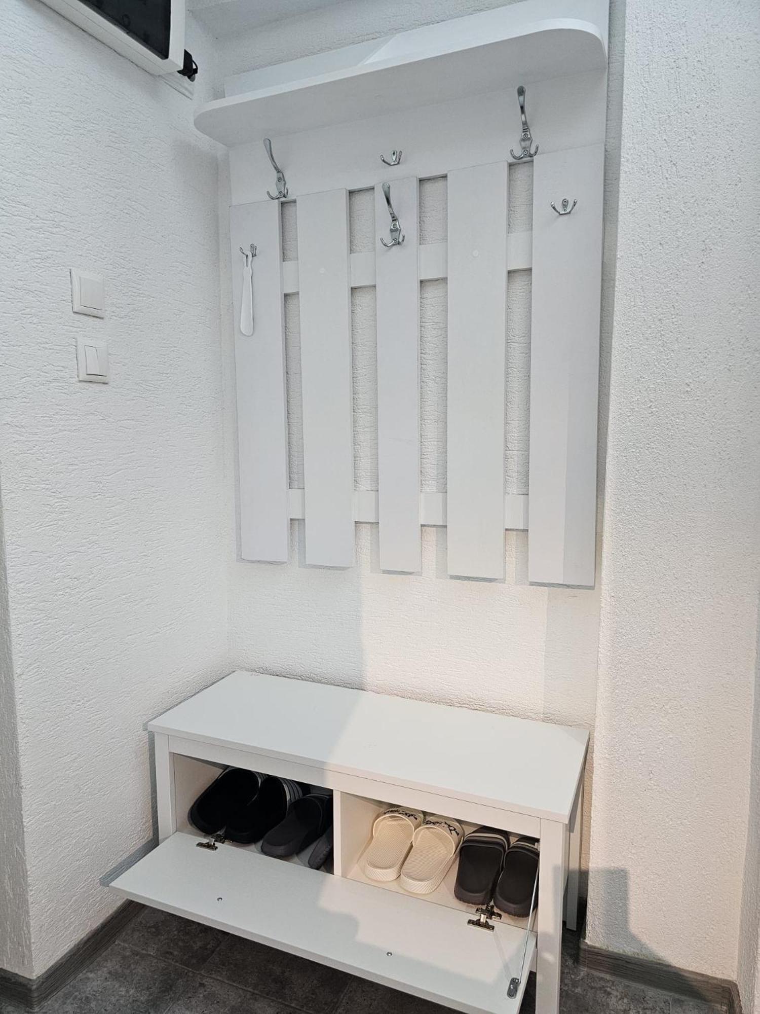 Mona Central Apartment Hunedoara Zewnętrze zdjęcie