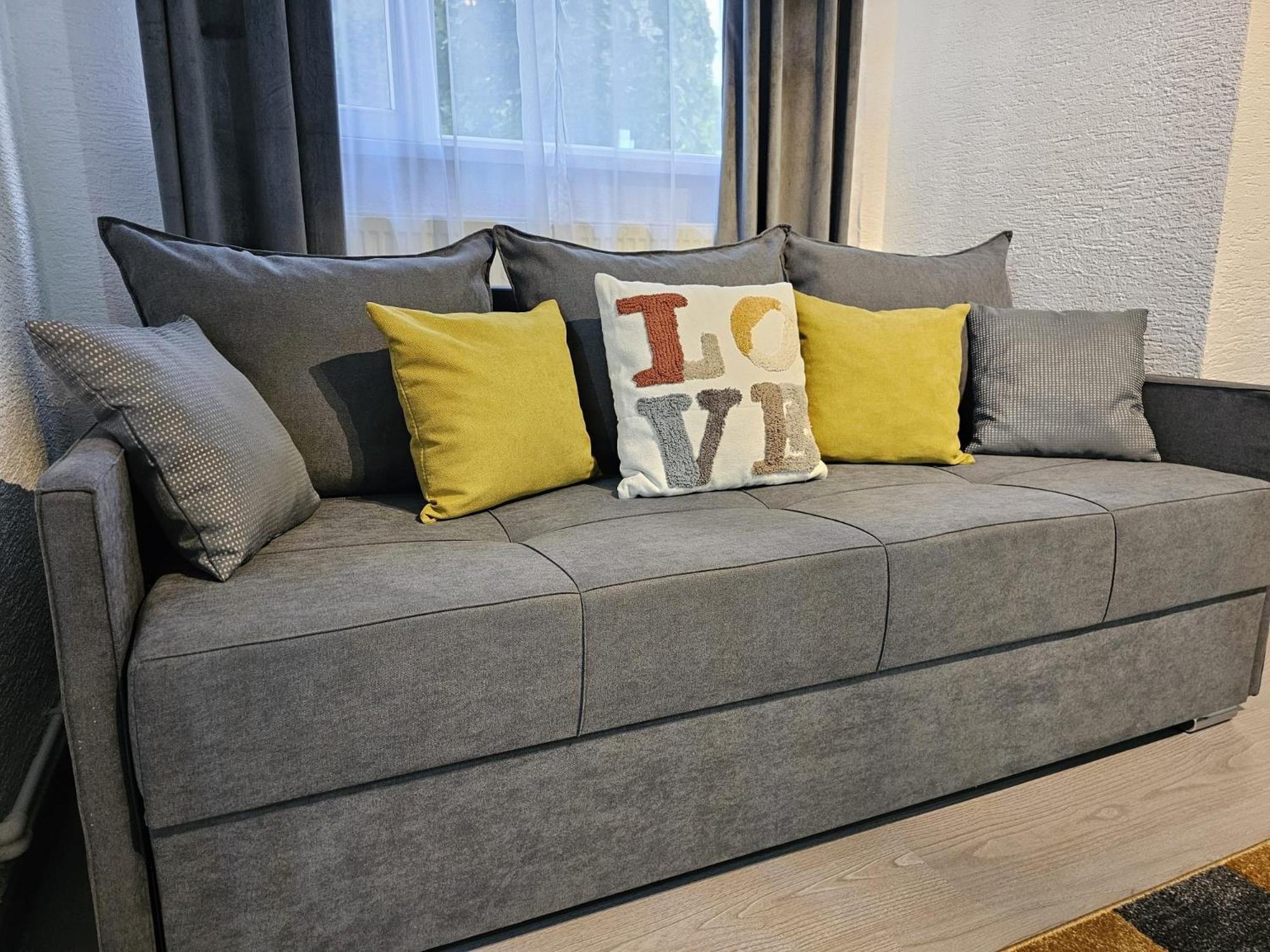 Mona Central Apartment Hunedoara Zewnętrze zdjęcie